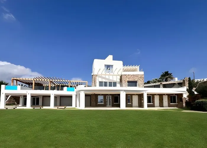Alegria Estate - 14 Bedrooms Option