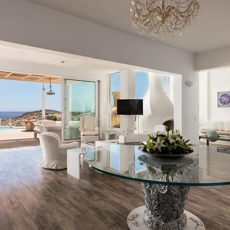 Alegria Estate - 14 Bedrooms Option וילה