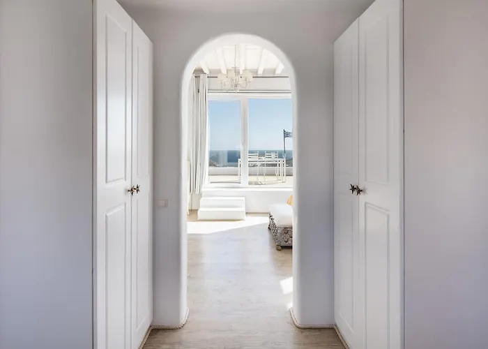 Alegria Estate - 14 Bedrooms Option